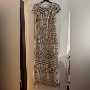 Elegant Gold Patterned Dress